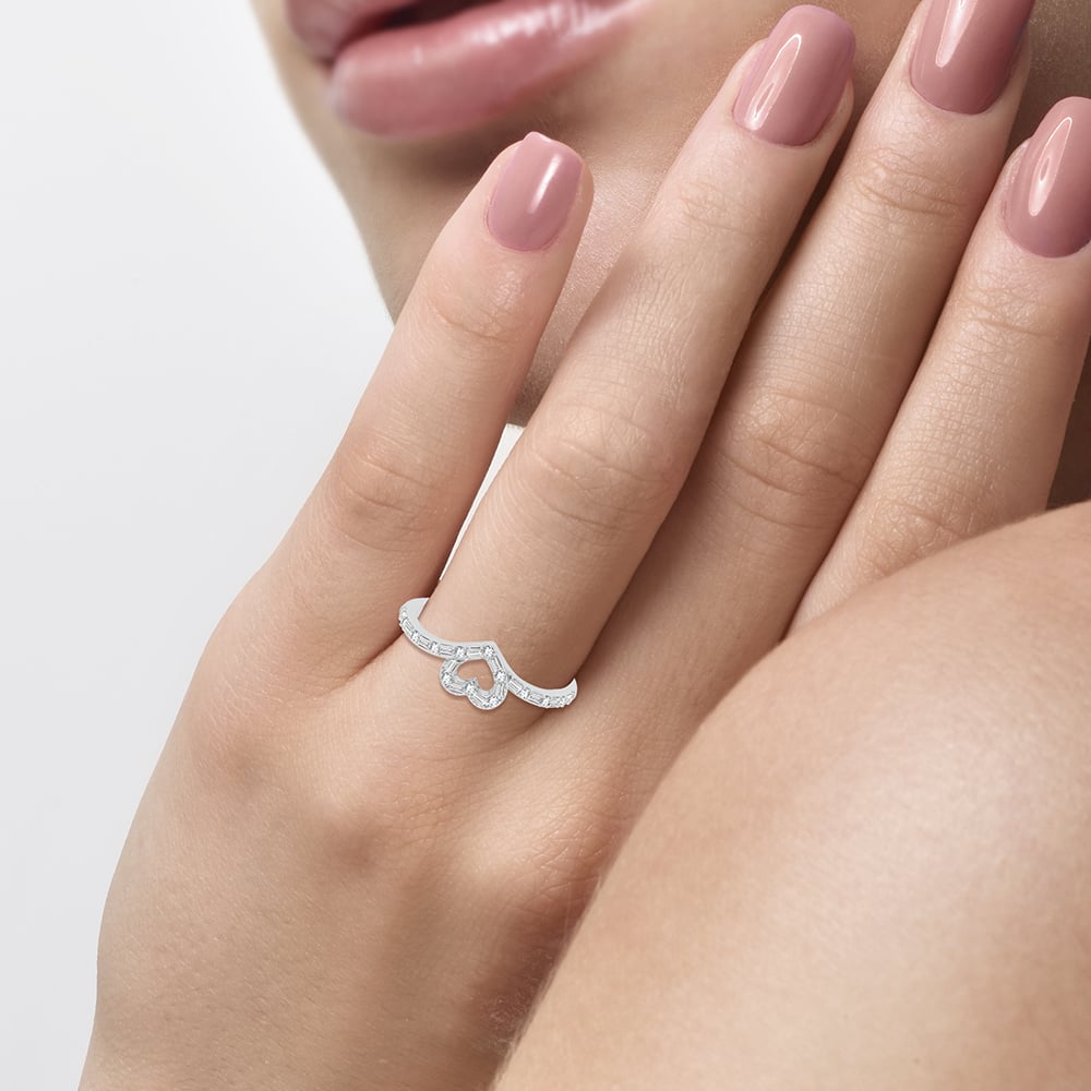 1/6 ct Diamond Fashion Ring in 10K White Gold
